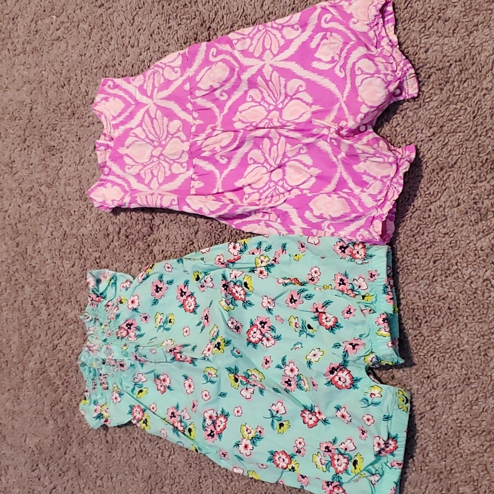 Girl carter's romper